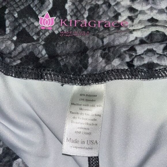 KiraGrace Flirt Moto Python Leggings - S - Picture 4 of 4